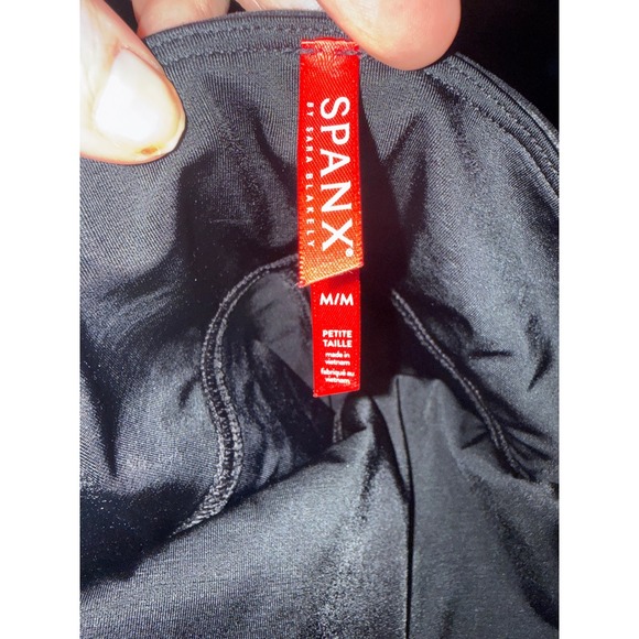 SPANX SPANXshape Faux Leather Leggings Womens Medium Black High Rise Shaping - Picture 6 of 7